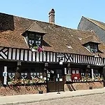 Logis & Restaurant - Les Hauts De Montreuil Otel Montreuil (Pas-de-Calais)
