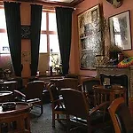 Logis & Restaurant - Les Hauts De Montreuil