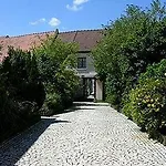 Logis & Restaurant - Les Hauts De Montreuil 3* モントルイユ・シュル・メール