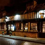 Otel Logis & Restaurant - Les Hauts De Montreuil