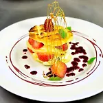 Logis & Restaurant - Les Hauts De Montreuil ホテル モントルイユ・シュル・メール