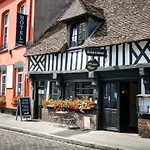 Logis & Restaurant - Les Hauts De Montreuil 3*