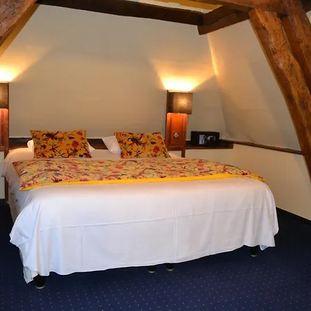 Logis & Restaurant - Les Hauts De Montreuil