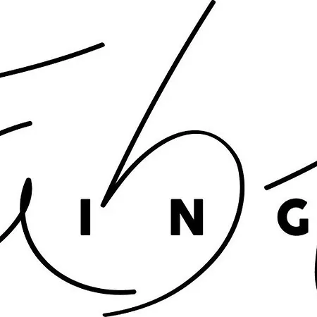 Hotel Logis & Restaurant - Les Hauts De Montreuil