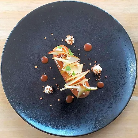 Logis & Restaurant - Les Hauts De Montreuil