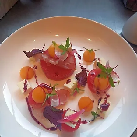 Logis & Restaurant - Les Hauts De Montreuil Montreuil (Pas-de-Calais)